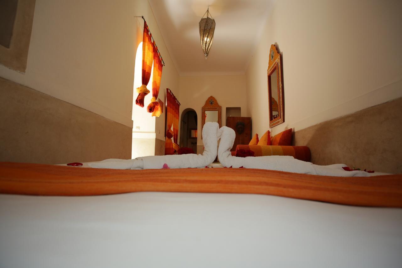 Riad White Flowers Marrakesh Esterno foto