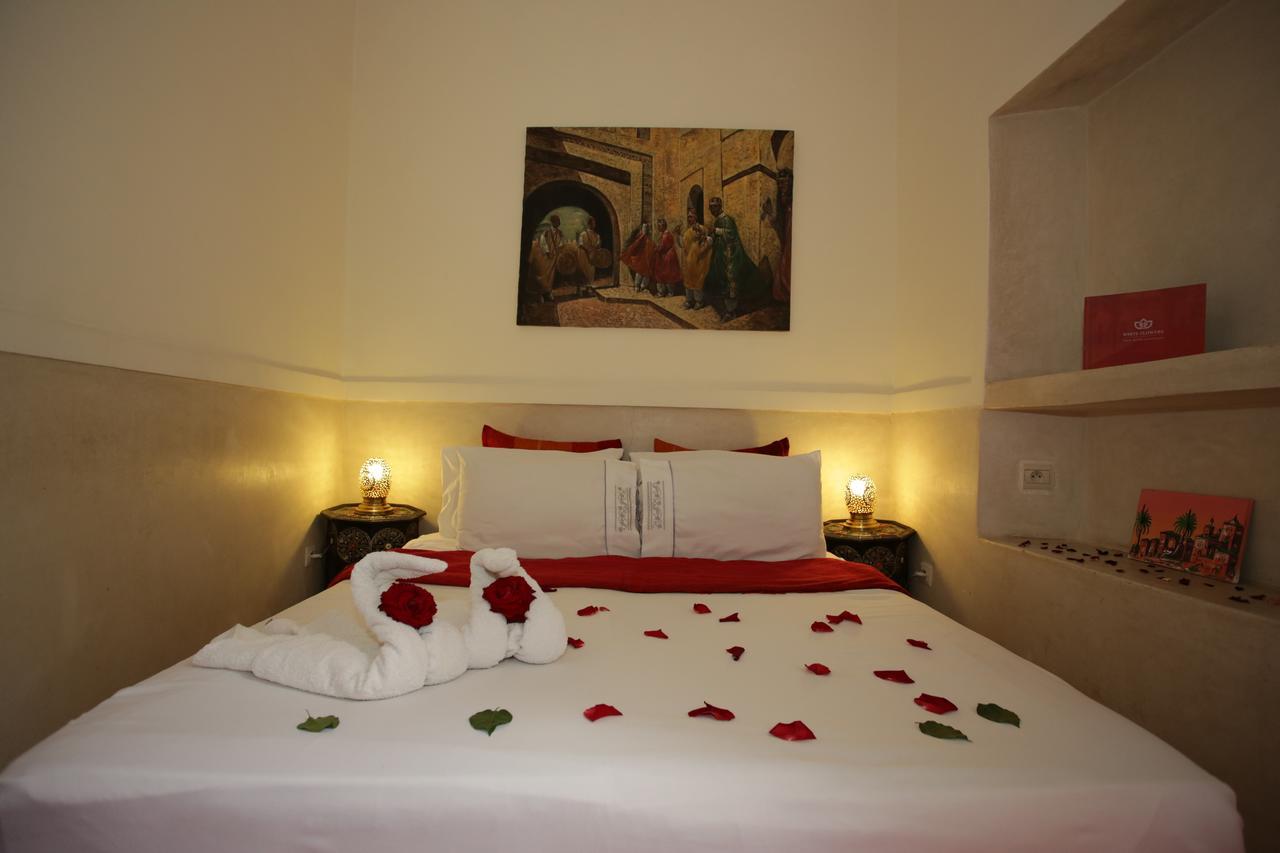 Riad White Flowers Marrakesh Esterno foto
