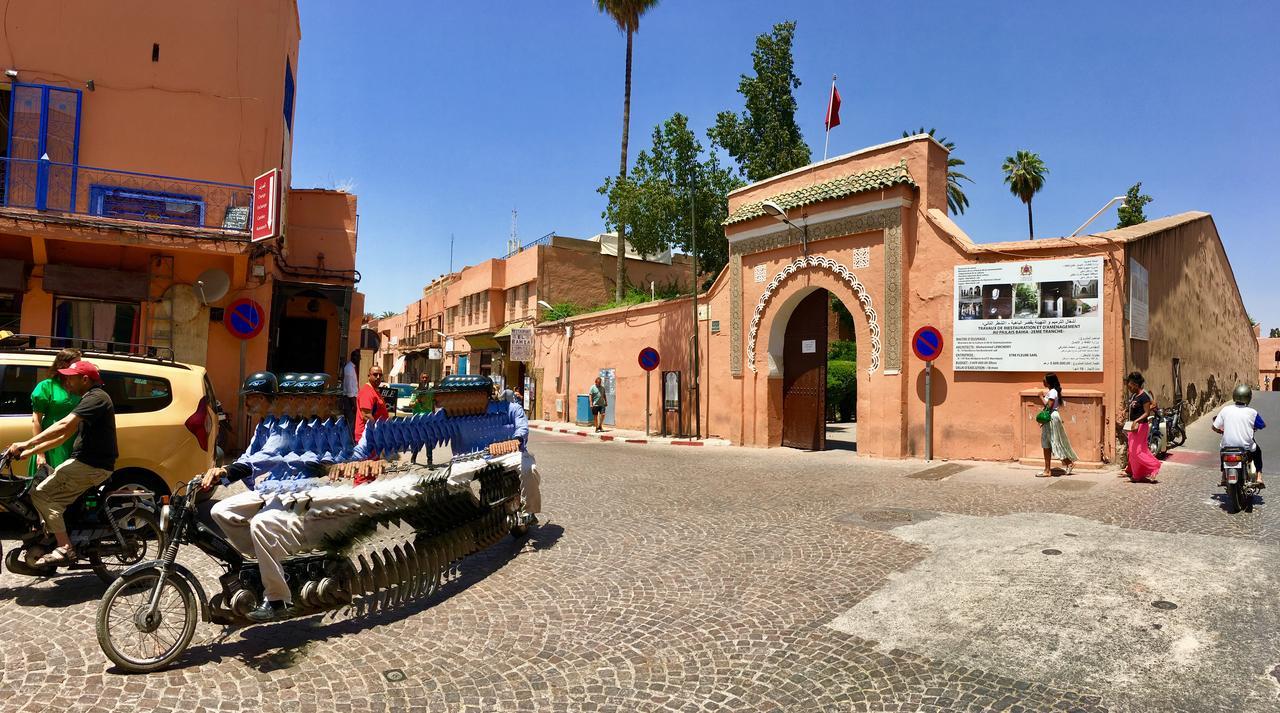 Riad White Flowers Marrakesh Esterno foto