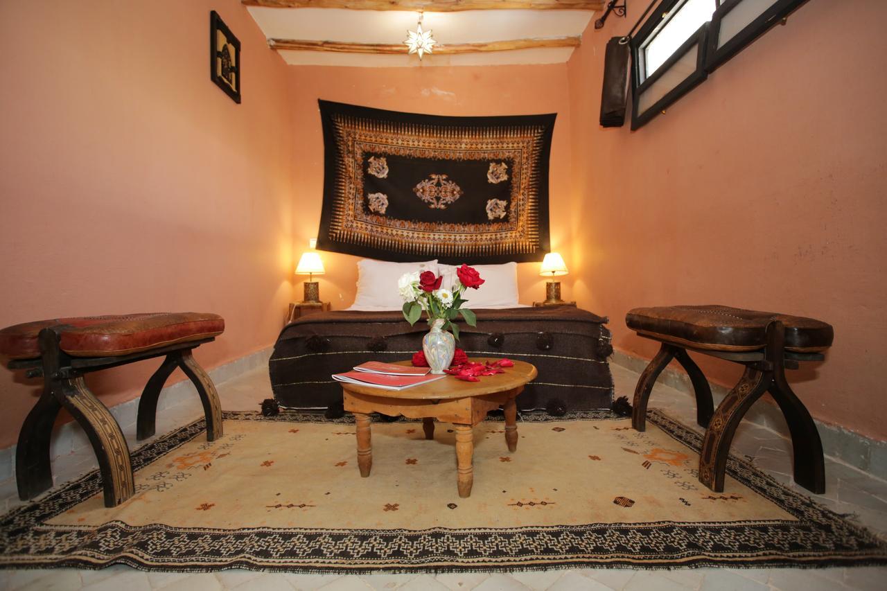 Riad White Flowers Marrakesh Esterno foto